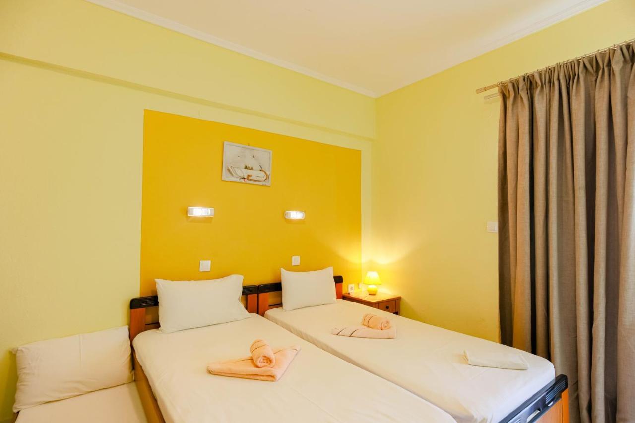 Dionisos Apartments Паралия Дионисиу Екстериор снимка