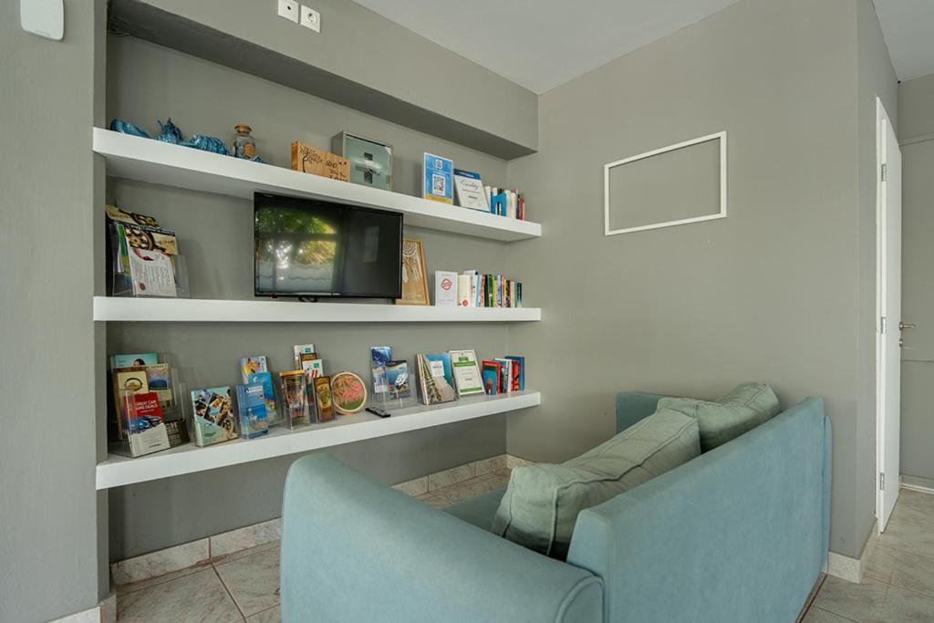Dionisos Apartments Паралия Дионисиу Екстериор снимка