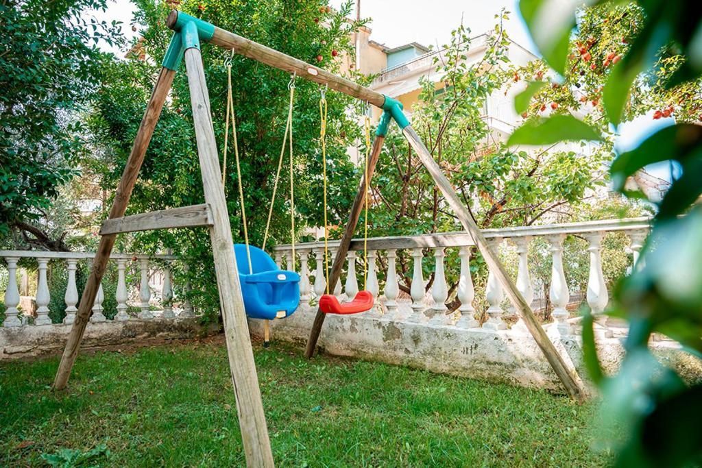 Dionisos Apartments Паралия Дионисиу Екстериор снимка