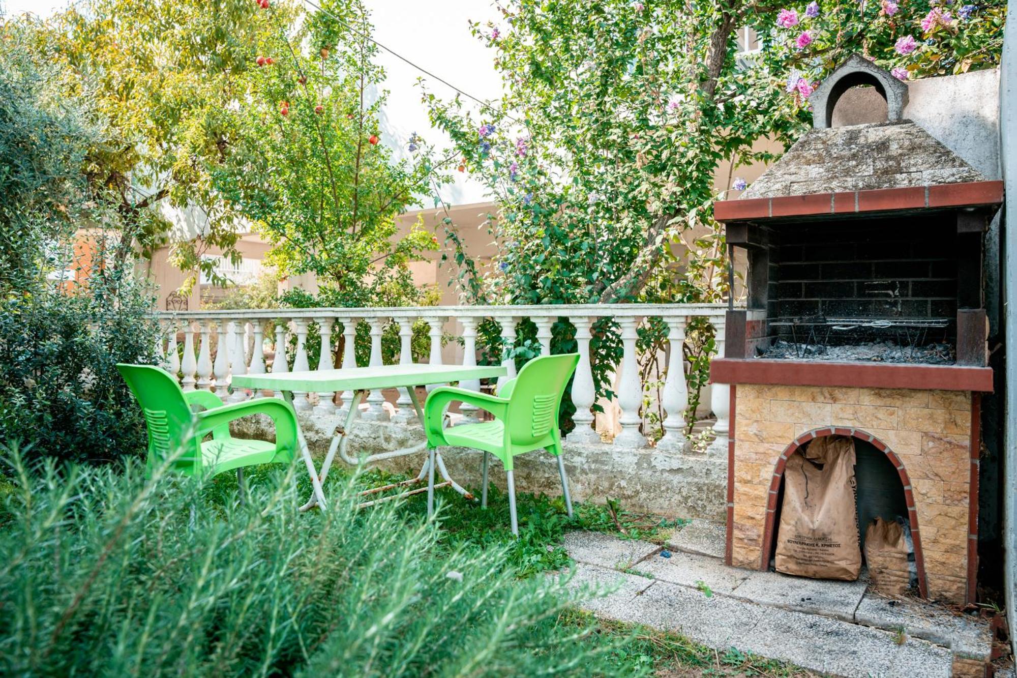 Dionisos Apartments Паралия Дионисиу Екстериор снимка